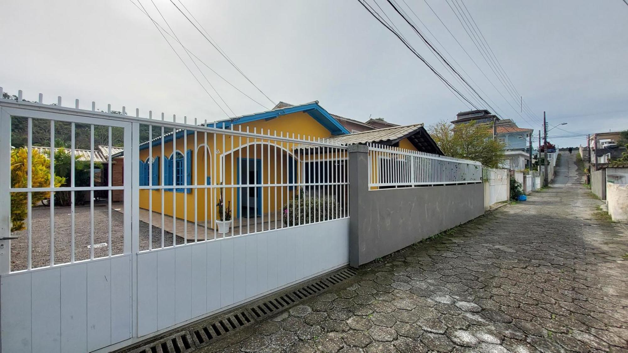 Casa 300M Da Praia Com Lindo Jardim! Florianópolis Dış mekan fotoğraf